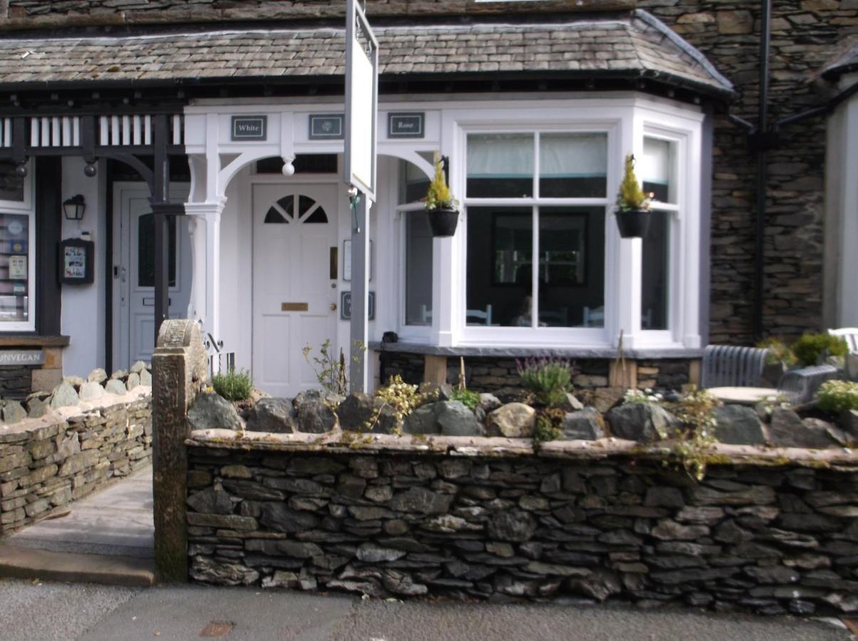Hotel White Rose à Windermere Extérieur photo